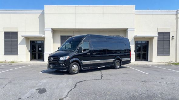 san jose 15 passenger sprinter van