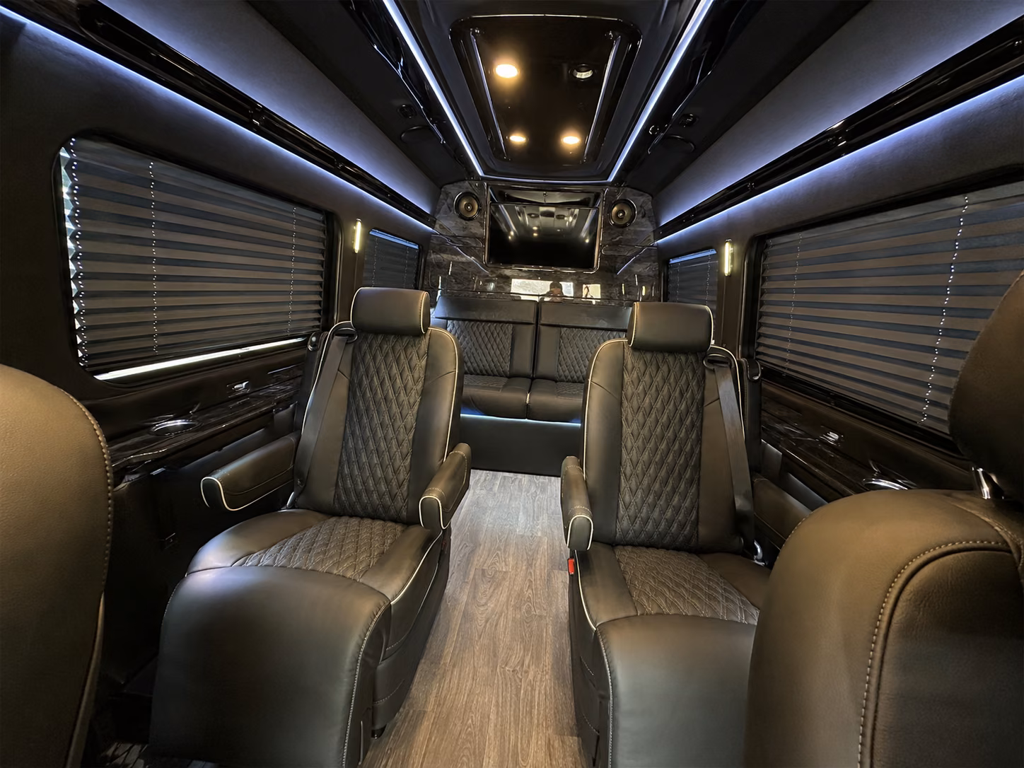 find the perfect transportation for your next corporate event 3